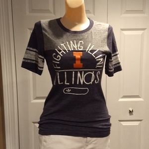 U of I T-Shirt size small